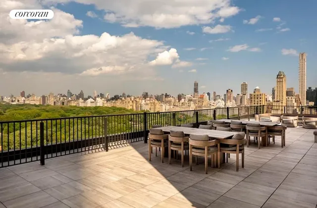 $2,995,000 | 210 Central Park South, Unit 2C | Central Park South