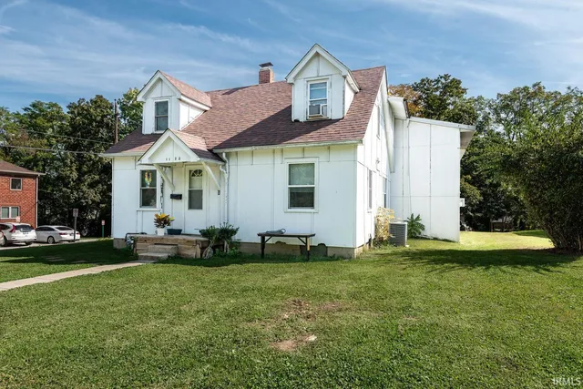 $650,000 | 1122 North Madison Street, Bloomington, IN 47404