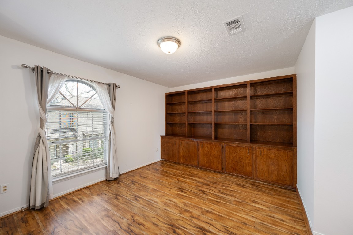 11566 South Kirkwood Road Houston, TX 77477 - Photo 18 of 29