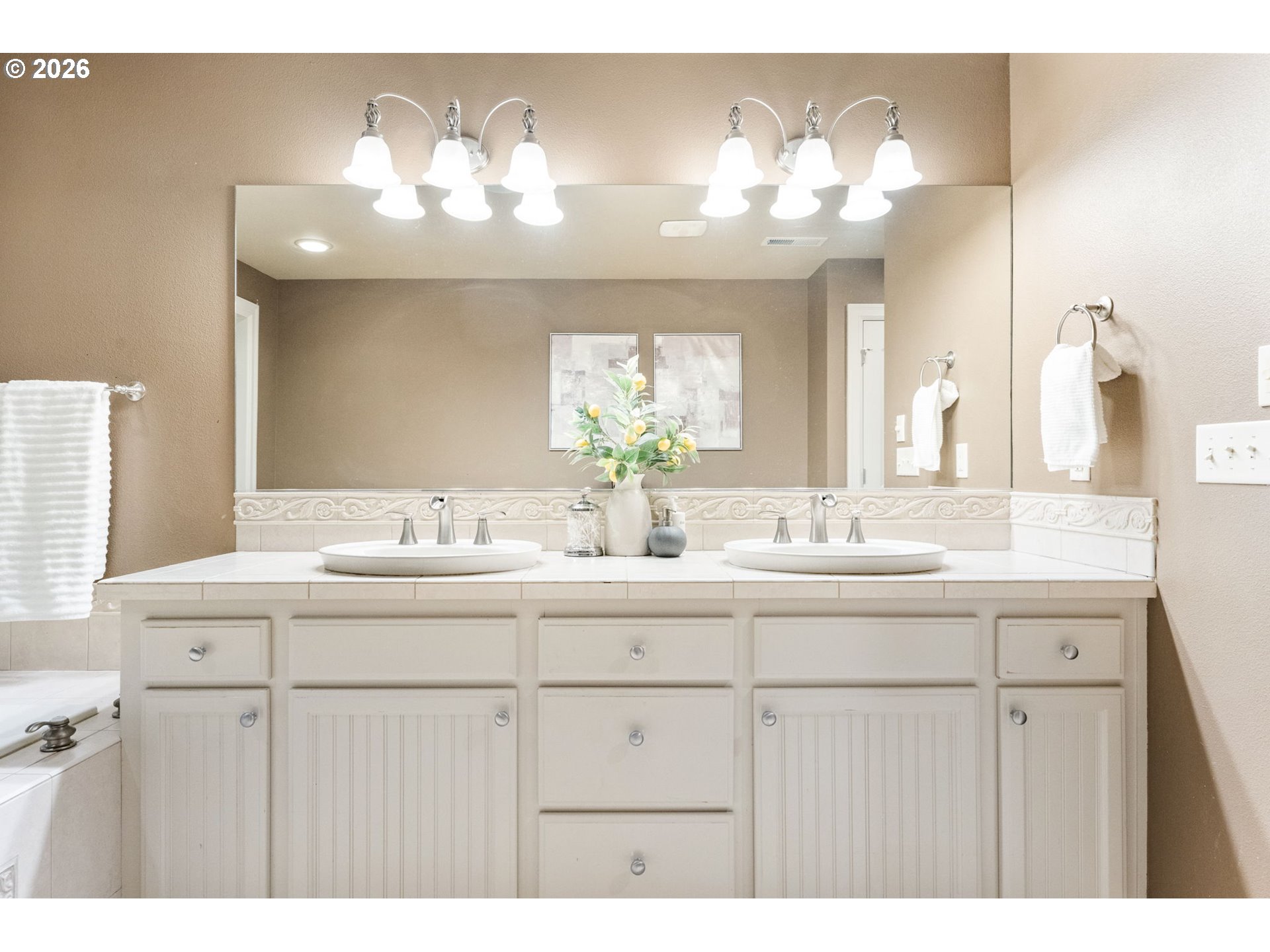 7175 Southwest Hammond Terrace Beaverton, OR 97007 - Photo 26 of 46