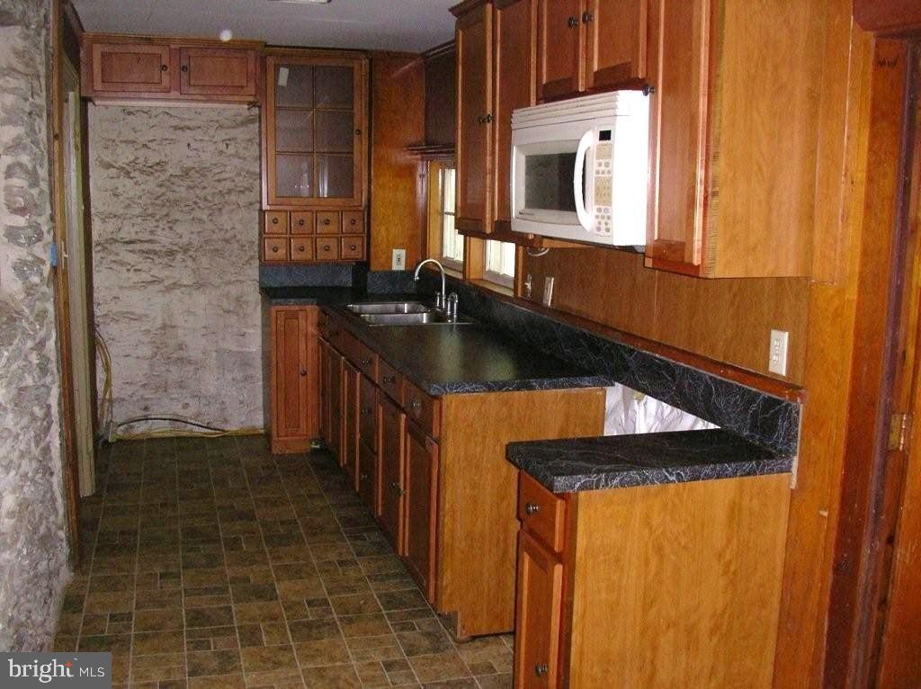 53 Walter Road Atglen, PA 19310 - Photo 9 of 12