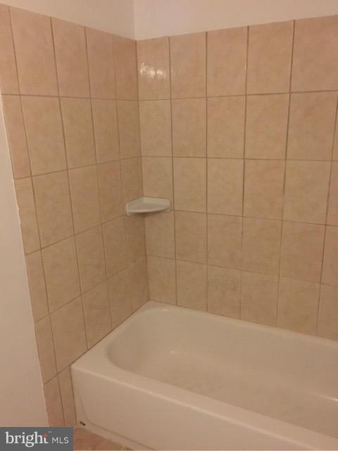 15615 Dorset Road, Unit 99 Laurel, MD 20707 - Photo 10 of 14 Bath