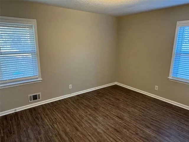 $1,695 | 437 Lockridge Lane, Lawrenceville, GA 30046