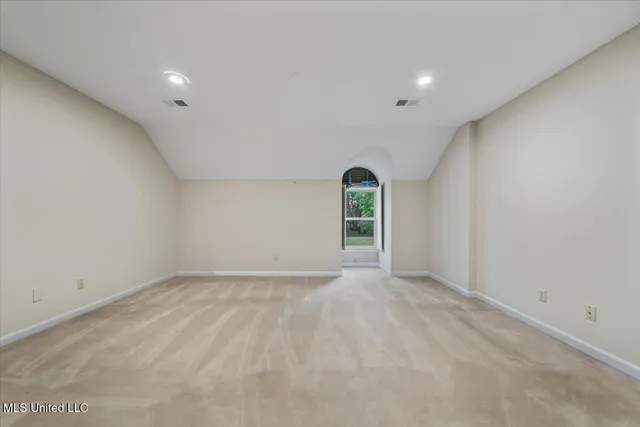 $925,000 | 791 Hickory Ridge Drive, Hernando, MS 38632