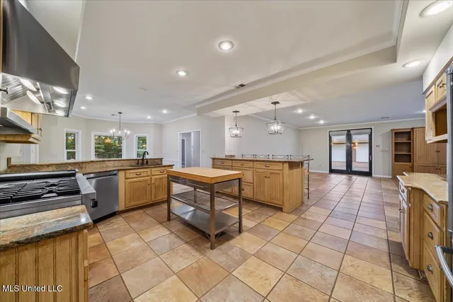 $925,000 | 791 Hickory Ridge Drive, Hernando, MS 38632