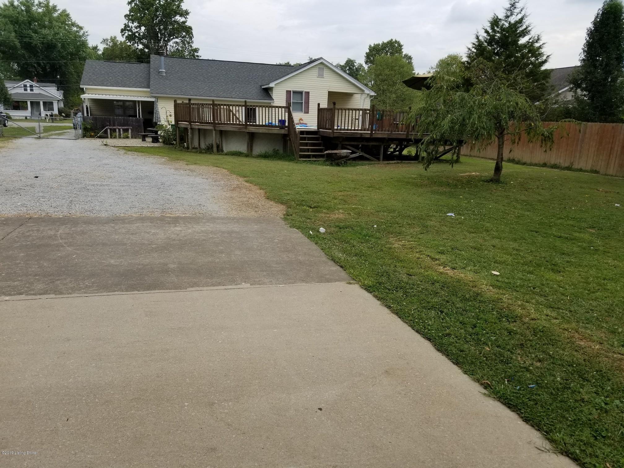 6402 Pendleton Road Louisville, KY 40272 - Photo 16 of 19 20190806_112313_resized