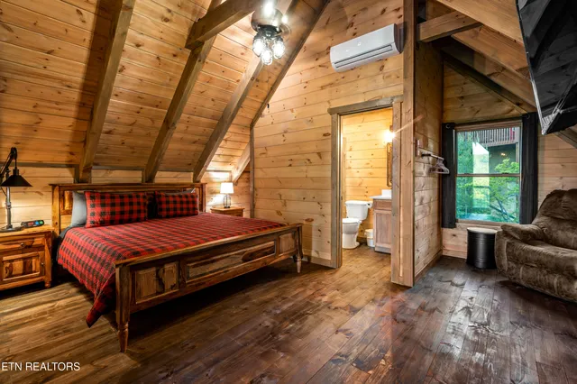 $1,089,900 | 1606 Dove Wing Way, Sevierville, TN 37862