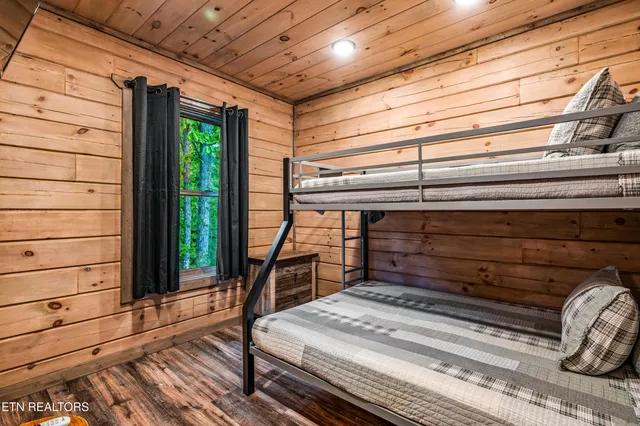 $1,089,900 | 1606 Dove Wing Way, Sevierville, TN 37862