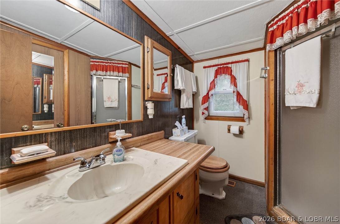 33 Zebco Court Edwards, MO 65326 - Photo 36 of 48