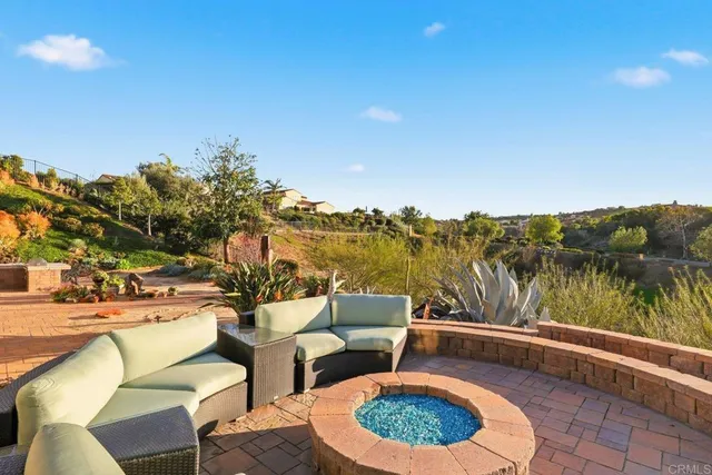 $3,195,000 | 17164 Province Court, San Diego, CA 92127