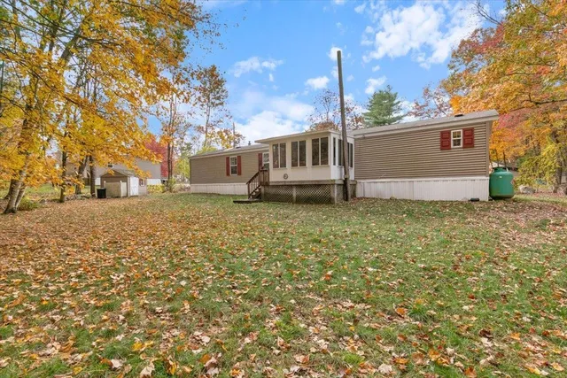 $249,999 | 38 Rosemary Street, Salem, NH 03079