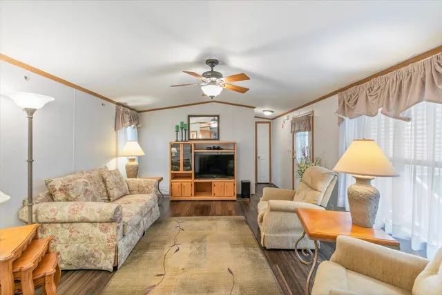 $249,999 | 38 Rosemary Street, Salem, NH 03079