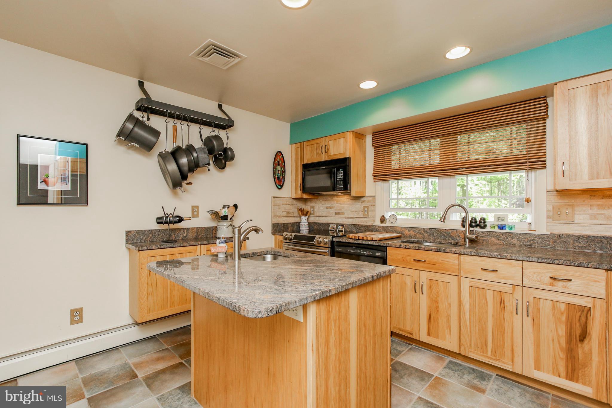 13421 Blenfield Road Phoenix, MD 21131 - Photo 6 of 30 Kitchen