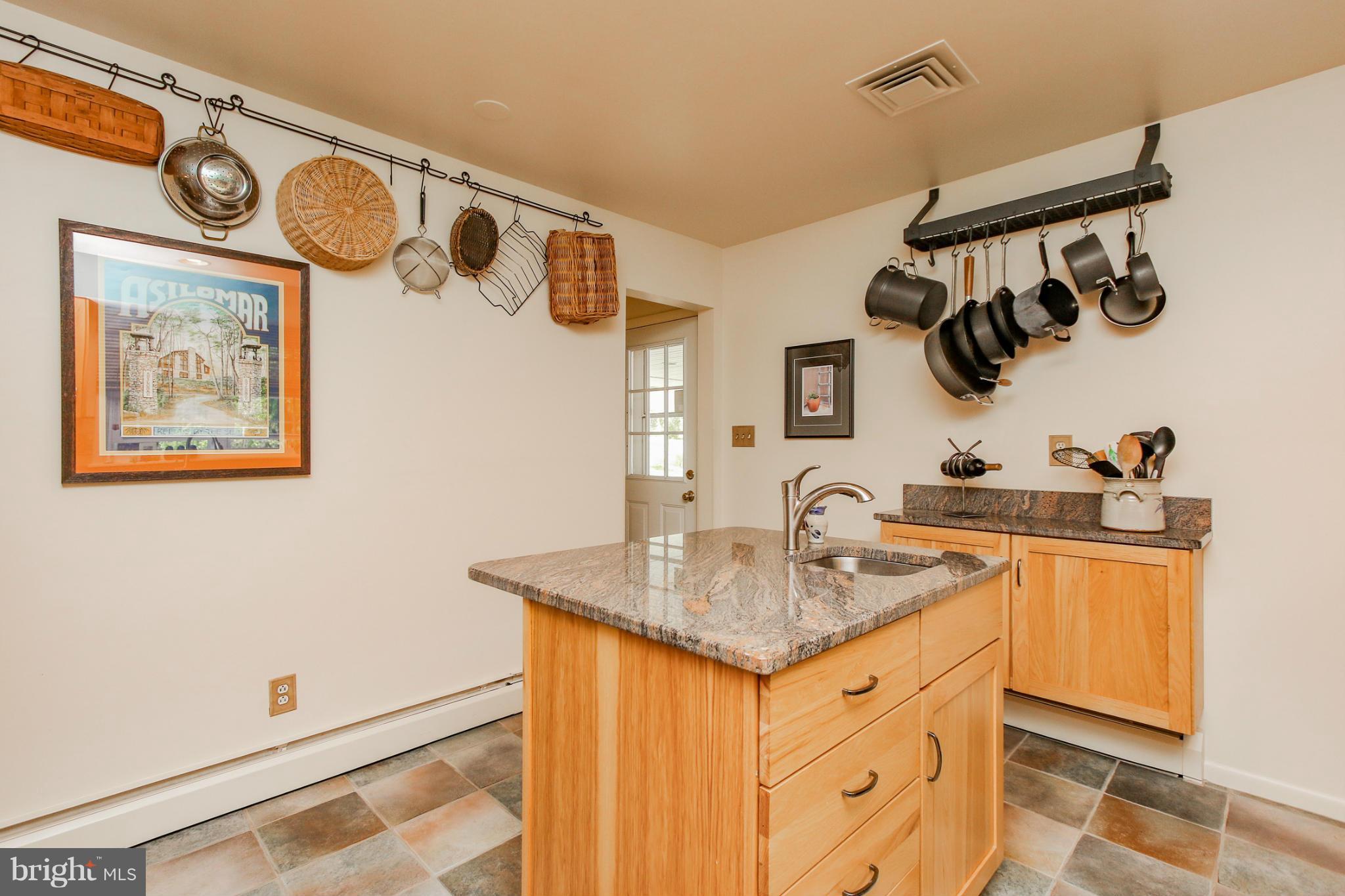 13421 Blenfield Road Phoenix, MD 21131 - Photo 9 of 30 Kitchen