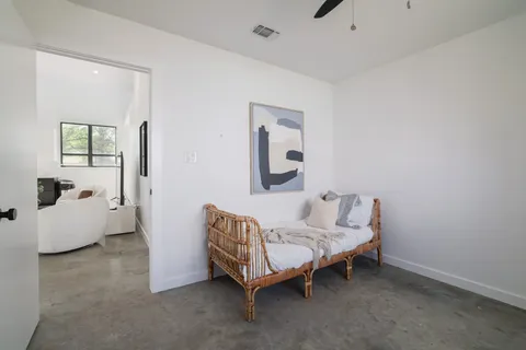 $299,000 | 1310 Green Street, Lockhart, TX 78644