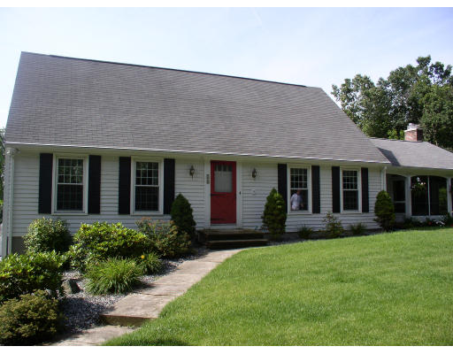 58 Old Brook Road Shrewsbury, MA 01545 - Photo 1 of 14