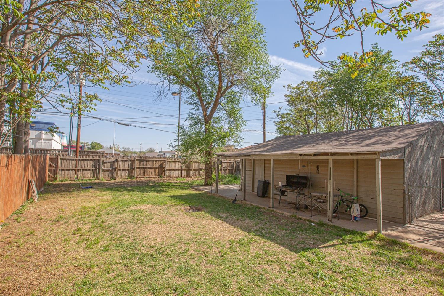 2208 20th Street Lubbock, TX 79411 - Photo 11 of 16 Photo 11