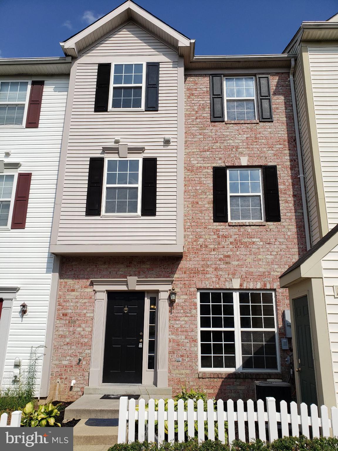 2009 Cooper Point Court Odenton, MD 21113 - Photo 1 of 29 Gallery Image 1