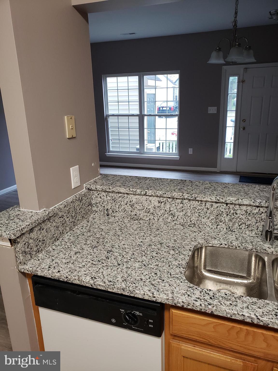 2009 Cooper Point Court Odenton, MD 21113 - Photo 7 of 29 Gallery Image 7