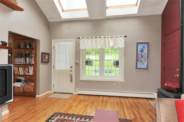 30 Farm Hill Road Wrentham, MA 02093 - Photo 7 of 20