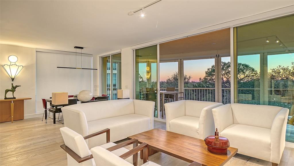 401 North Point Road, Unit 404 Osprey, FL 34229 - Photo 15 of 95 Gallery Image 15