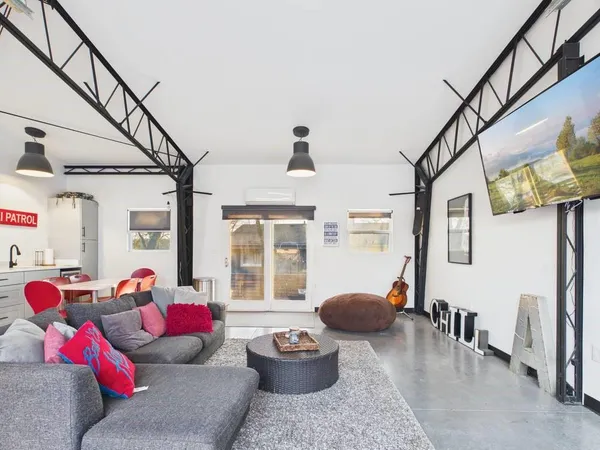 $630,000 | 792 195th Street, Fort Scott, KS 66701