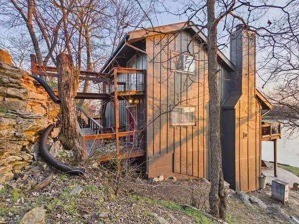 $630,000 | 792 195th Street, Fort Scott, KS 66701