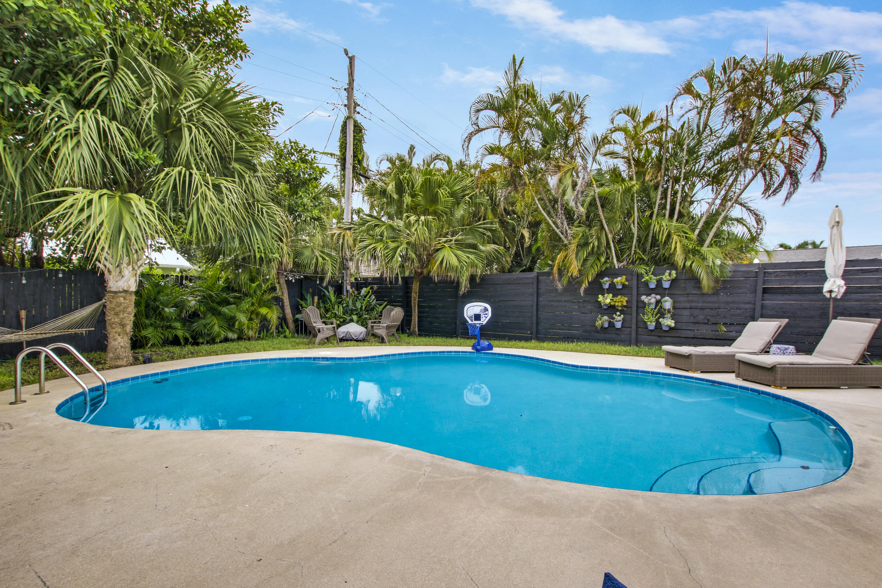 1512 Kingsley Road Jupiter, FL 33469 - Photo 26 of 38 House1-20