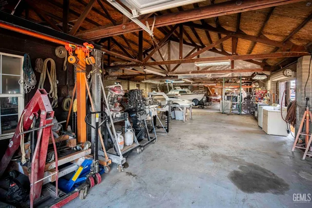 $1,199,999 | Undisclosed Address, Bakersfield, CA 93307