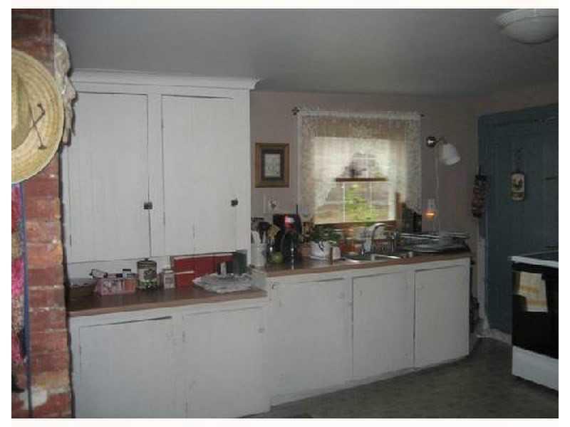 64 Erskine Road Windsor, ME 04363 - Photo 2 of 32 Kitchen.