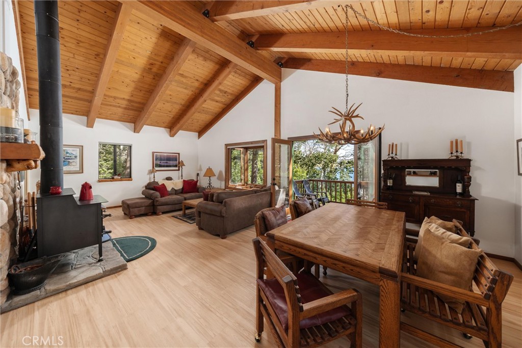 251 Forest Road June Lake, CA 93529 - Photo 20 of 75 Upstairs Living area and dining area