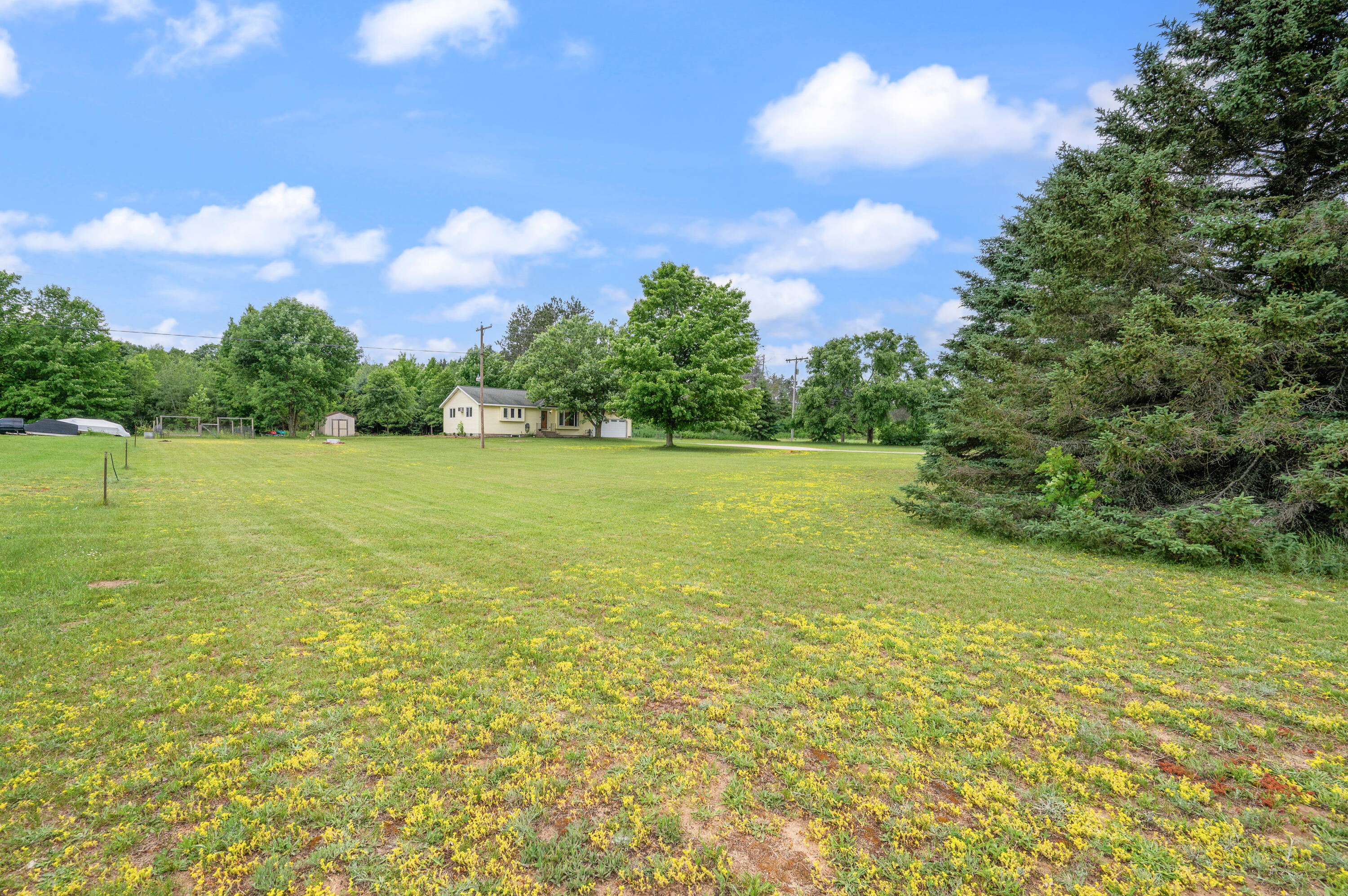 3522 South 37 Road Cadillac, MI 49601 - Photo 35 of 45 3522-S37Rd-Cadillac-32