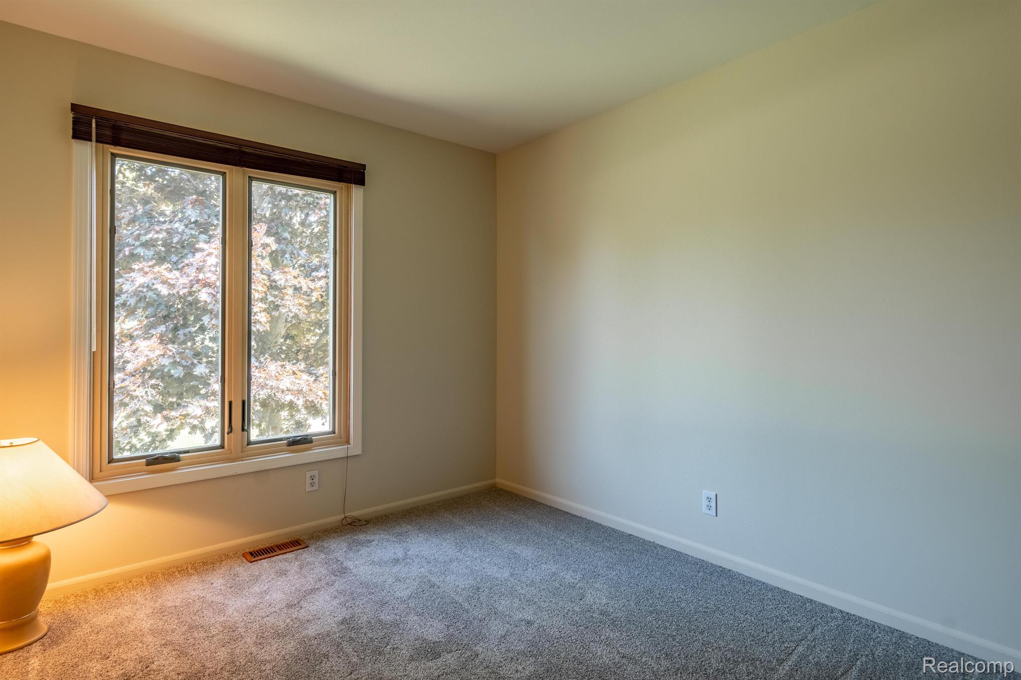 4133 Lahring Road Linden, MI 48451 - Photo 12 of 53