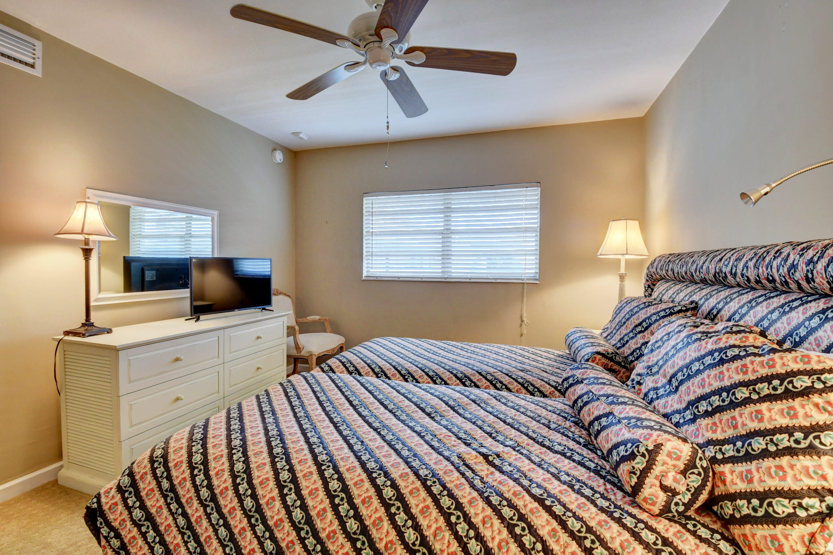 5601 Northwest 2nd Avenue, Unit 322 Boca Raton, FL 33487 - Photo 19 of 41 DSC_2523_4_5_6_7