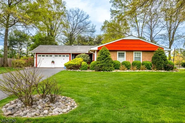$570,000 | 27 Landry Road, Somerset, NJ 08873