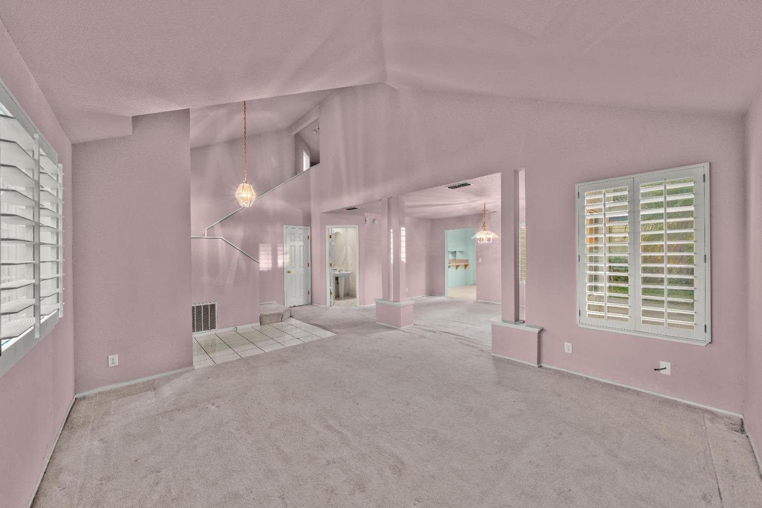 8432 Giverny Circle Antelope, CA 95843 - Photo 10 of 50