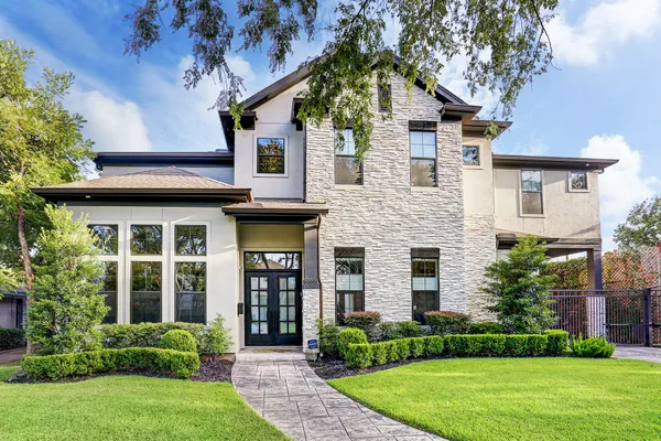 $1,695,000 | 5655 Locke Lane, Houston, TX 77056