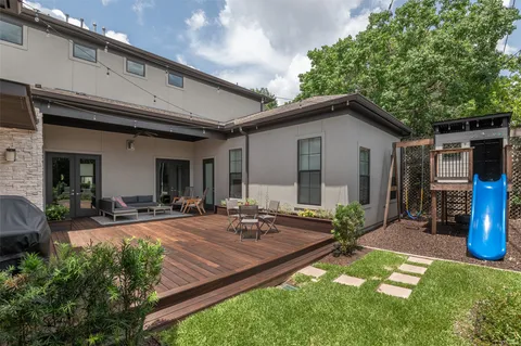 $1,695,000 | 5655 Locke Lane, Houston, TX 77056