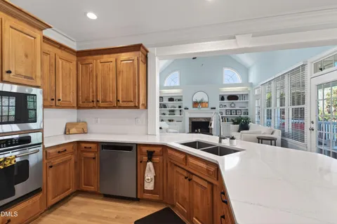 $675,000 | 5421 Maggie Run Lane, Fuquay-Varina, NC 27526