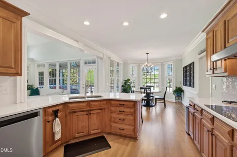 $675,000 | 5421 Maggie Run Lane, Fuquay-Varina, NC 27526