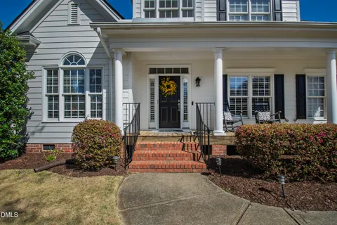 $675,000 | 5421 Maggie Run Lane, Fuquay-Varina, NC 27526