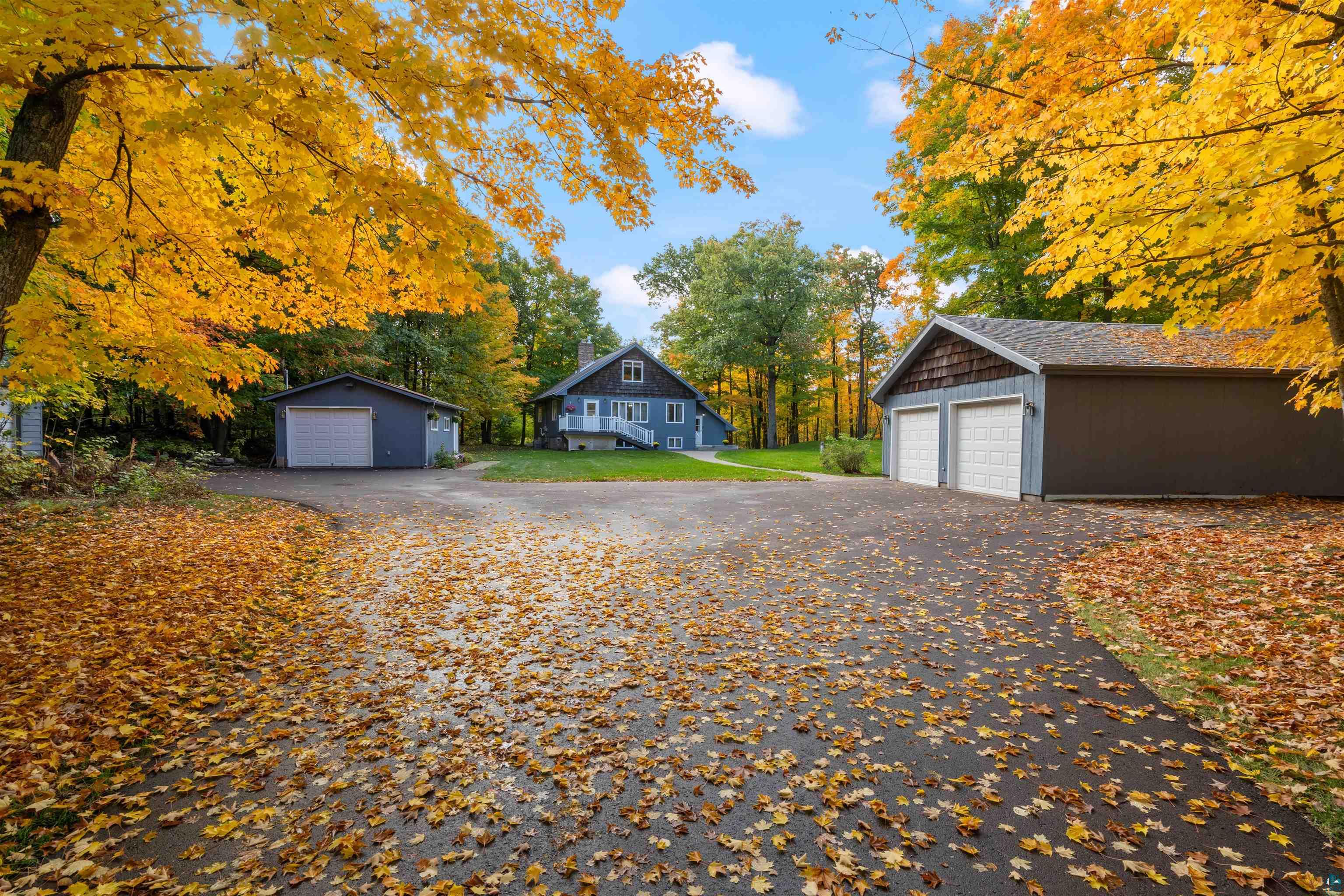 2010 Norton Road Duluth, MN 55803 - Photo 1 of 40 Gallery Image 1