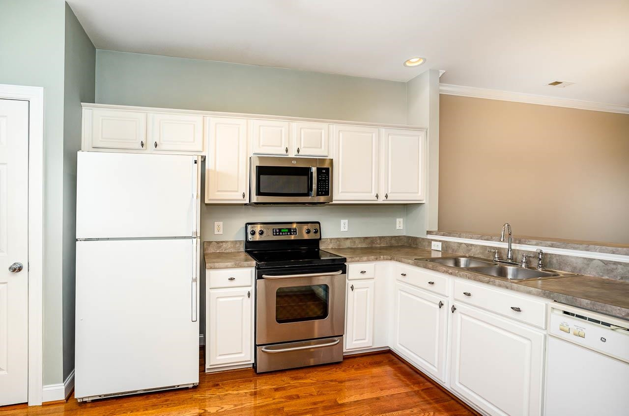 134 West Savannah Ridge Road Holly Springs, NC 27540 - Photo 8 of 31 Photo 8