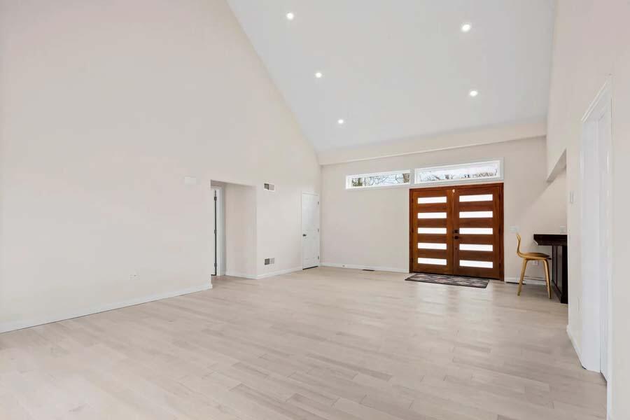 135 Old Truro Road Wellfleet, MA 02667 - Photo 17 of 38 an empty room with windows and closet