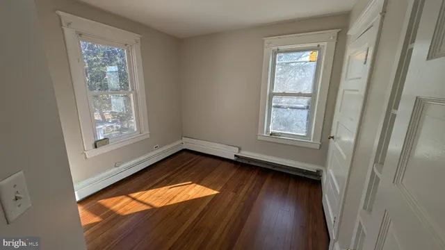 $2,950 | 48 Hillcrest Avenue, Trenton, NJ 08618