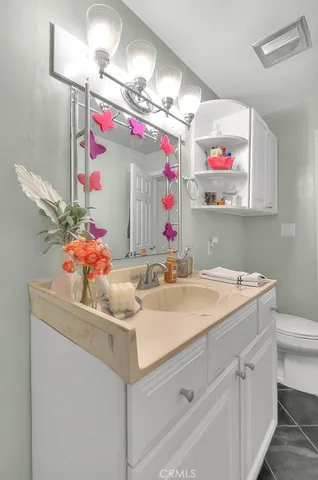 $424,999 | 1770 Ximeno Avenue, Unit 314, Long Beach, CA 90815