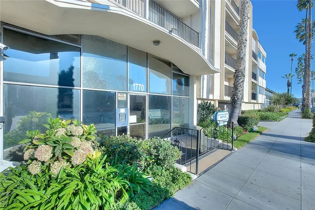 $424,999 | 1770 Ximeno Avenue, Unit 314, Long Beach, CA 90815