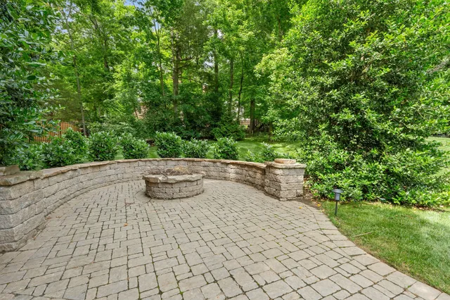 a view of a terrace view