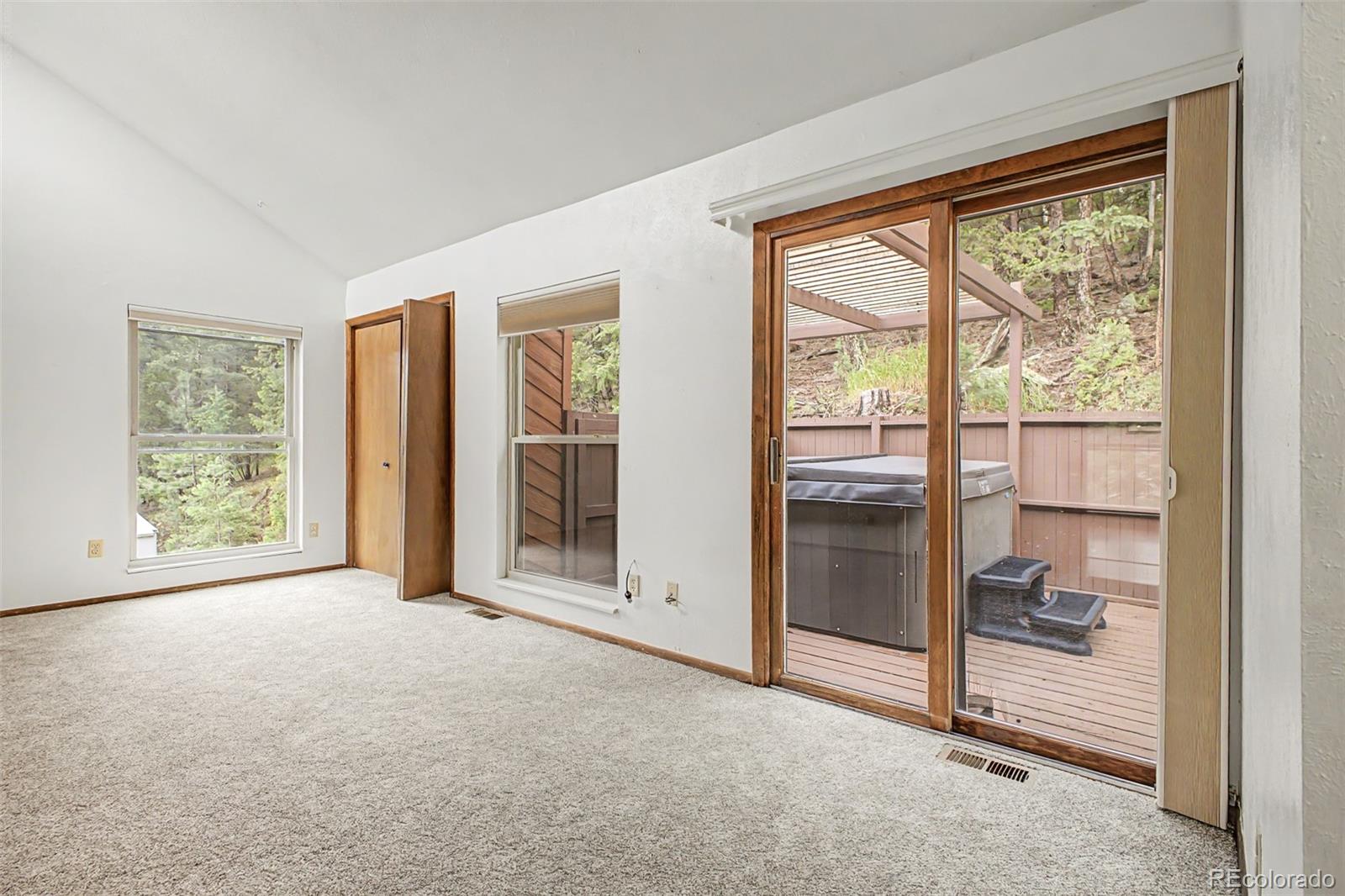 29526 Bronco Road Evergreen, CO 80439 - Photo 12 of 39