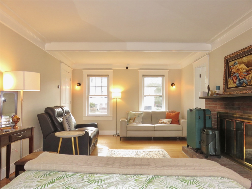 35 Lovell Road Watertown, MA 02472 - Photo 14 of 36